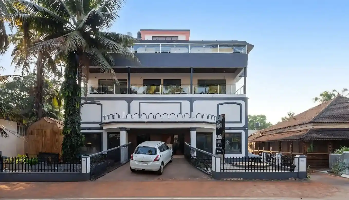 La Baga Beach Hotel